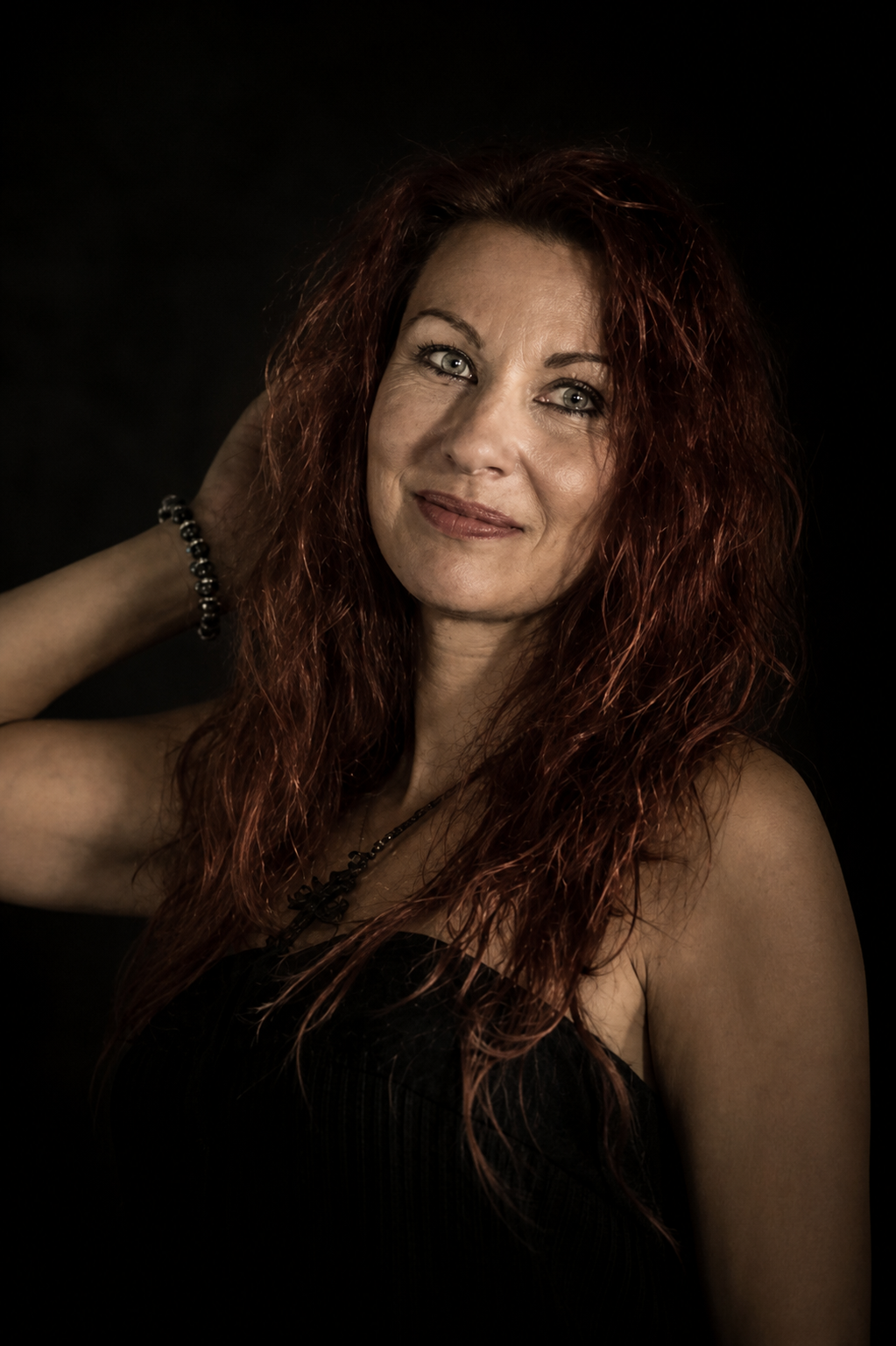 Ela Traub — Vocals